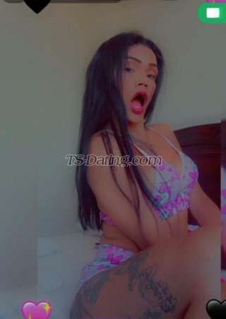 trans girl DanielaUzcat 4924535