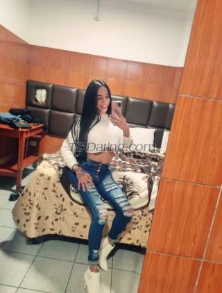 trans girl Danielittach 4924052