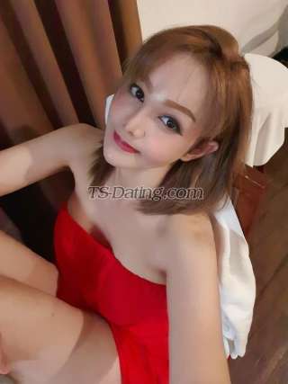 trans girl Darat1999 9149005