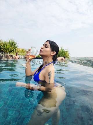 trans girl Debby1999 4681979