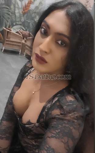 trans girl Deksha 0921181