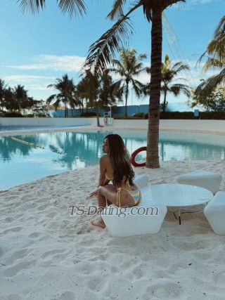 trans girl Dennyy 7004427