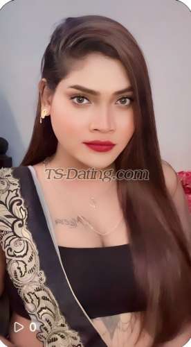 trans girl DesireQueen 3797238