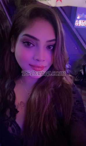 trans girl DesireQueen 7098253