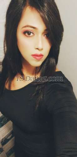 trans girl Devina4u 2984492