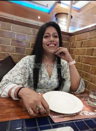 trans girl Devina4u 9116382