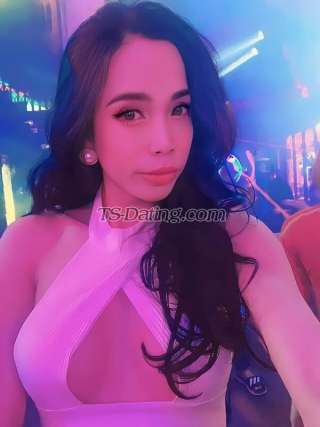 trans girl DiemMy 6931215