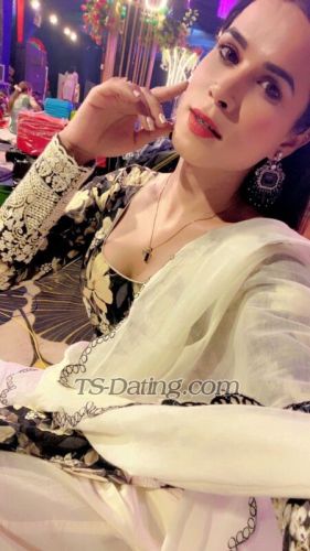 trans girl Diksha96 5115923