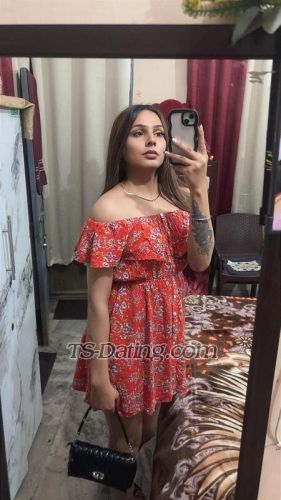 trans girl Dilnooor 4098336