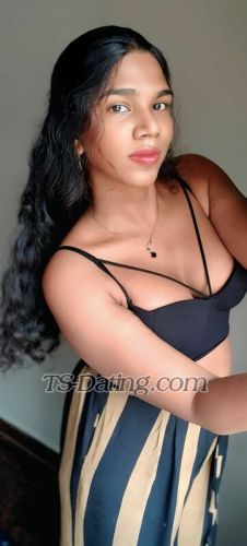 trans girl Dilsha 9441956