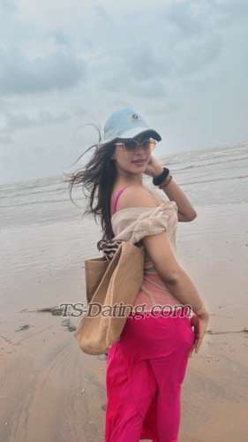 trans girl Dimplee 1021011