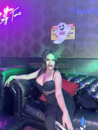 trans girl Dindadior17 9557080