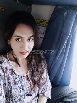 trans girl Disha 0748925