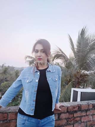 trans girl Disha 9966780