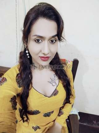 trans girl Disha 9967028