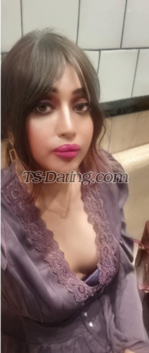 trans girl DivaSunayna 8036863