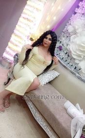 Diva maha Damascuse Transex Salut, je suis Hala Shimel du Levant, j'aime tout faire et être magistral. 🍆19 cm Mais les gens sérieux devraient appeler Baiser