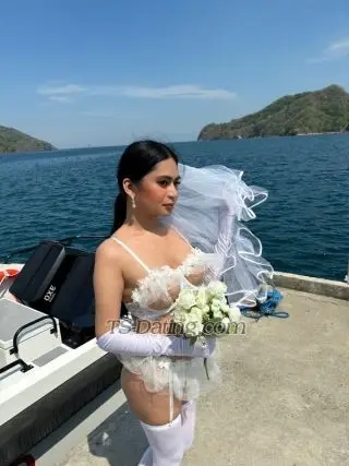 Shemale Divine000 3127678