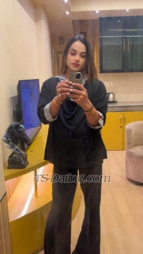 trans girl DiyaMishra 9074112