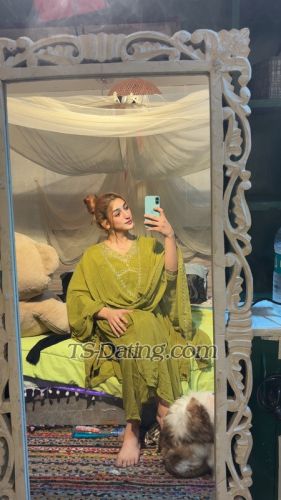 trans girl DojaCat 0511457
