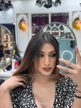 trans girl DojaCat 6228892