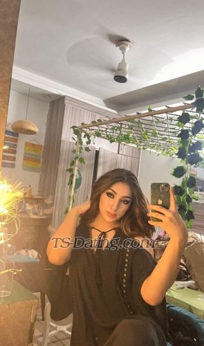 trans girl DojaCat 7463931