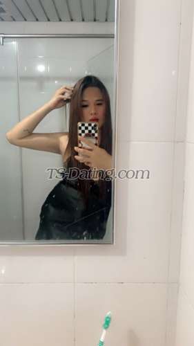 trans girl Dumaiirumicoc 2574651