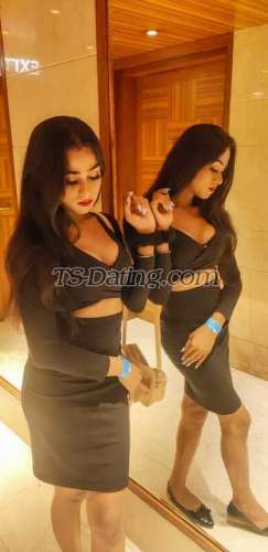 trans girl deviroy 0214974