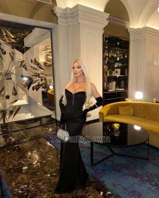 trans girl divanana 9929463