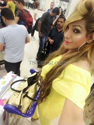 trans girl dolnasabath 8359029