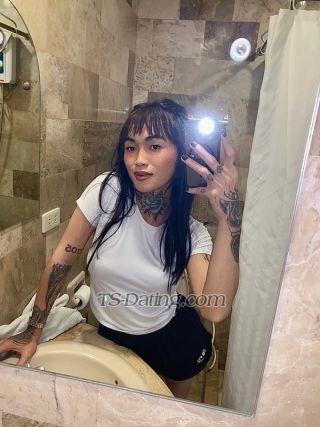 trans girl ELLABLOOM 7720675
