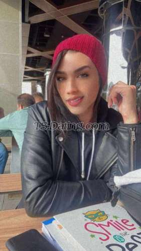 trans girl Ealla 2441378