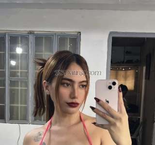 trans girl Ebahlyn 8349045