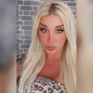 trans girl Ecesoykan 9611804
