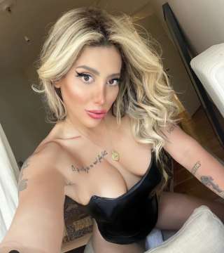 trans girl Eduardaa 6910668