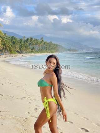 trans girl EllaLuscious 0259552