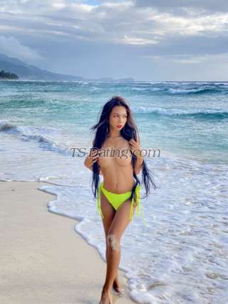 trans girl EllaLuscious 7686258