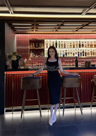 trans girl Elliethai 5026041