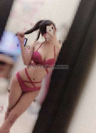 trans girl Elsaonelya 5162565