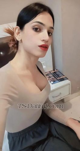trans girl Elveera 4764956