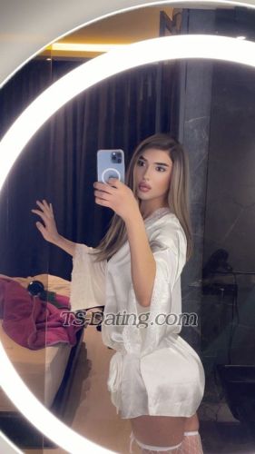 trans girl Ely123 0518626
