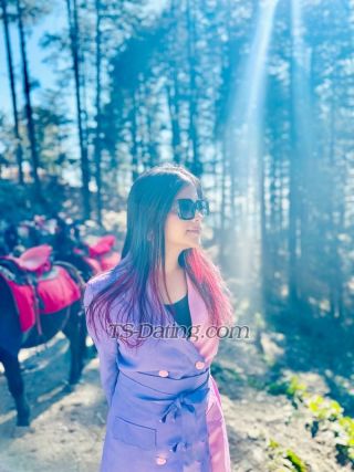 trans girl Emergencyquen 4068297