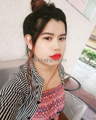 trans girl EmmaSweet018 0227153