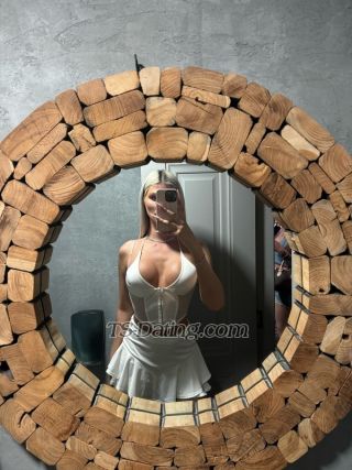 trans girl EmmaXo 5775263 trans girl EmmaXo 5775263