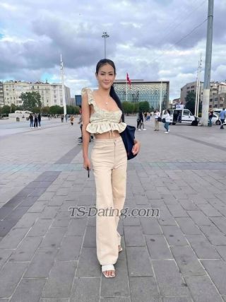 trans girl Emmi569 0488679