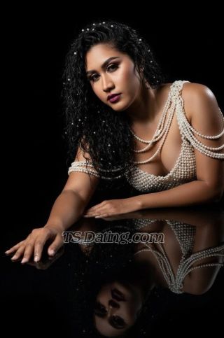 trans girl Enghel 2079067