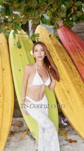 trans girl Estradiaon 3103294