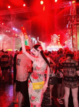 trans girl Eva120539 6239611