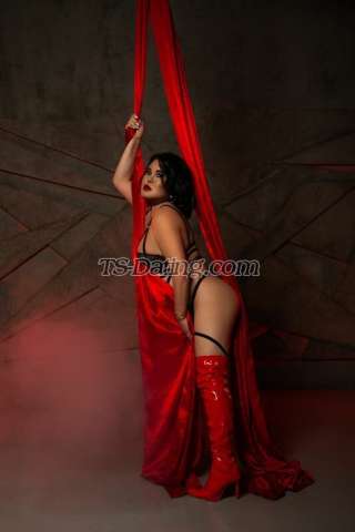 trans girl EvaMendes 8200686