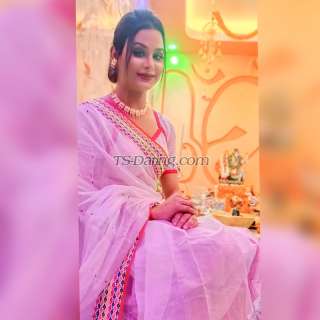 trans girl ExoticIshika 3026256